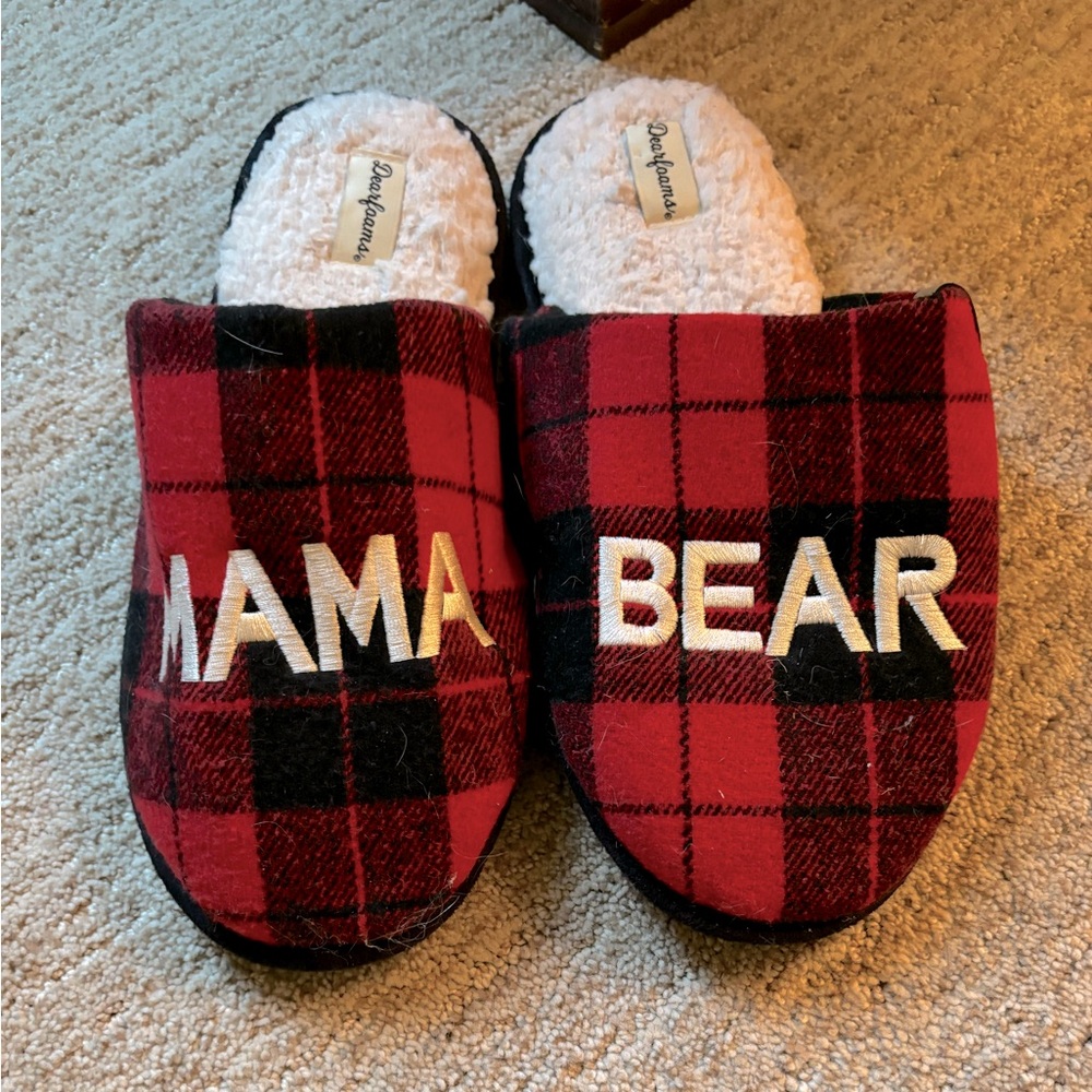 Dearfoams flannel slippers - size L (9-10)
